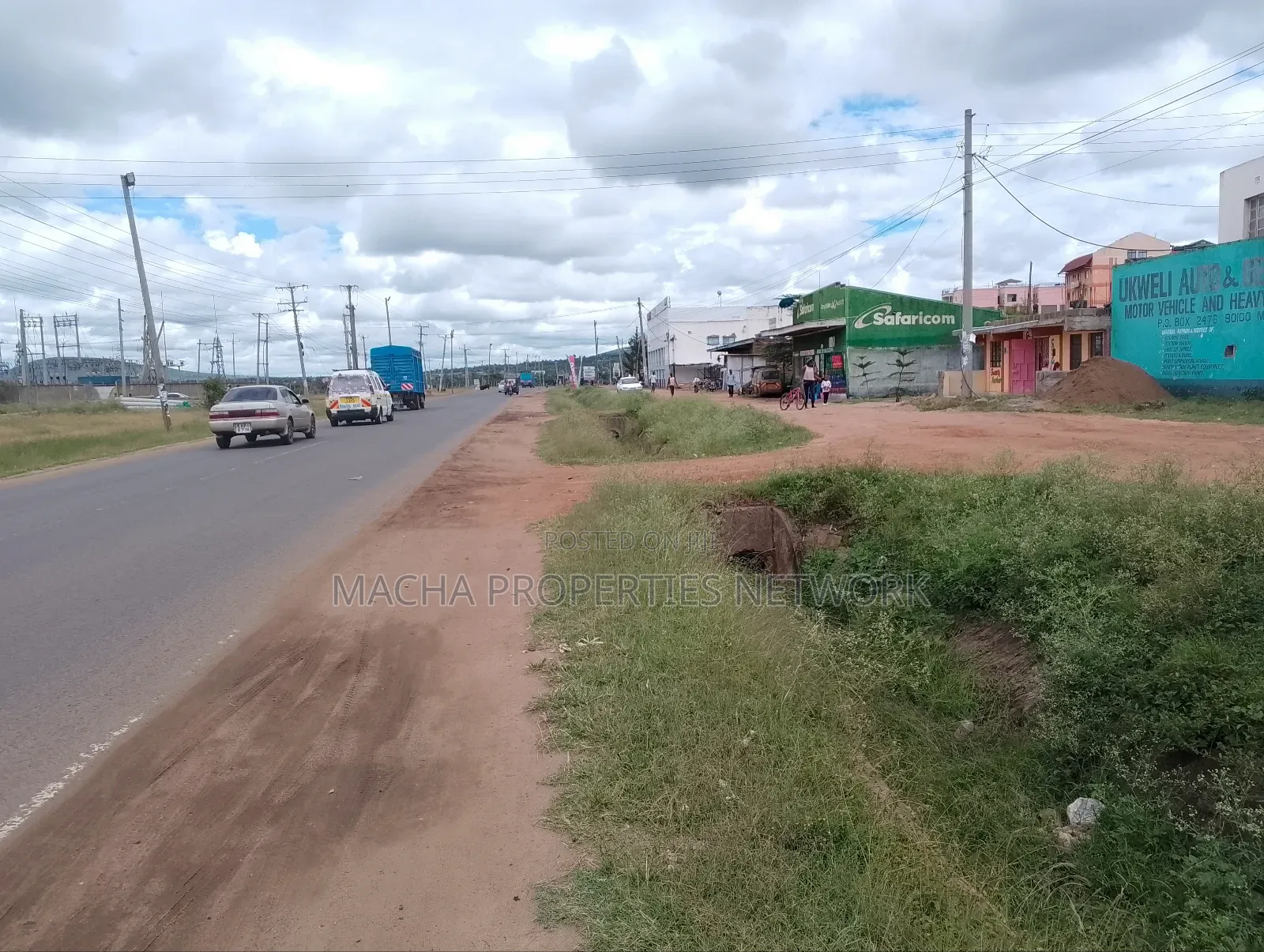 Front Tarmac -50 by 100ft Plot -Machakos Kenya Israel in Machakos Town