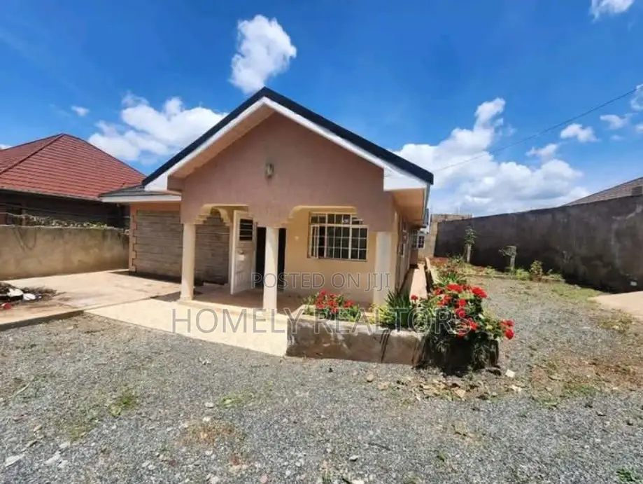 3bdrm Bungalow in Ngong Along Maragara for sale in Ngong