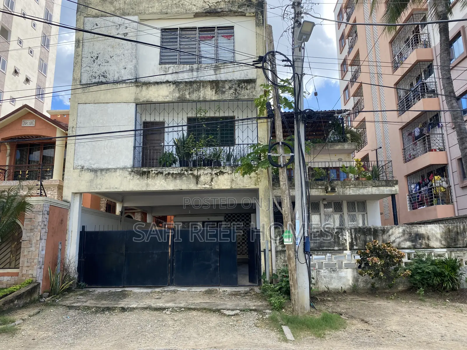 3bdrm Block of Flats in Ganjoni for sale in Ganjoni