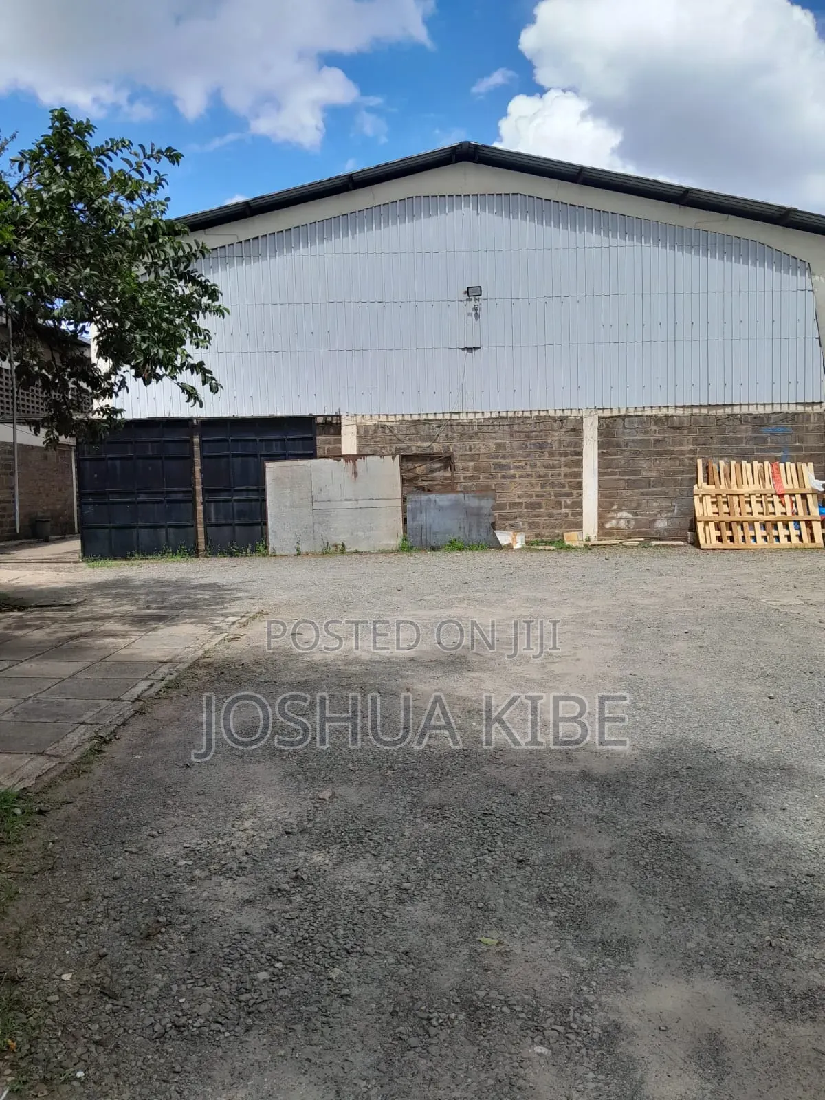 Prime 2.5-Acre Commercial Property in Baba Dogo Offices in Baba Dogo
