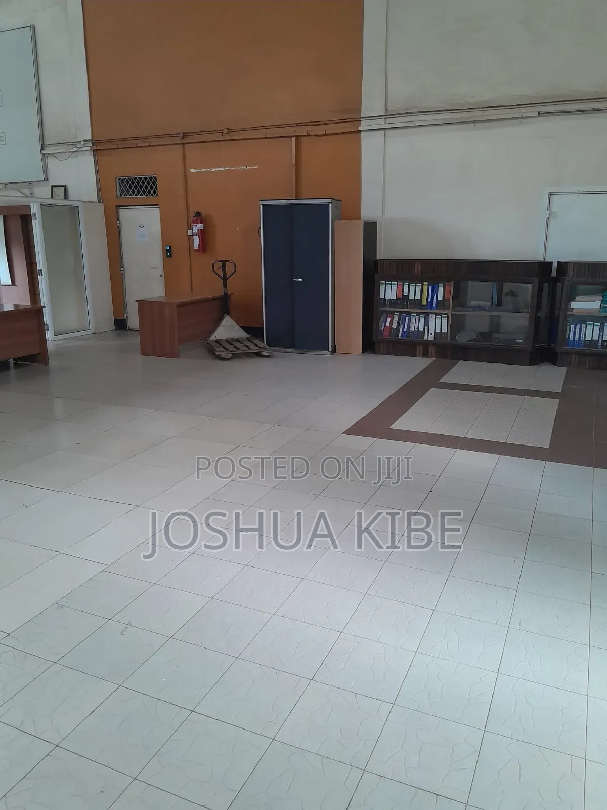 Prime 2.5-Acre Commercial Property in Baba Dogo Offices in Baba Dogo