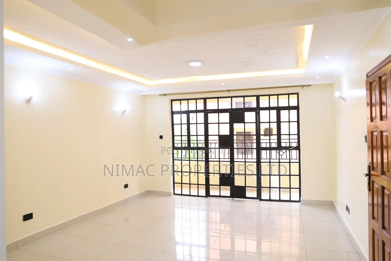 3bdrm Apartment in Ruaka for sale in Ruaka