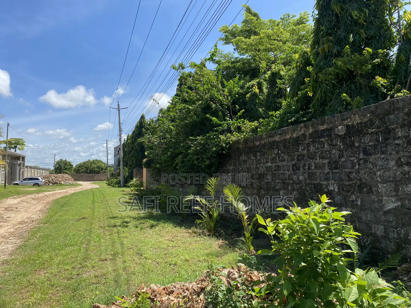Prime Half (1/2) Acre for Sale Shanza, Mombasa in Shanzu