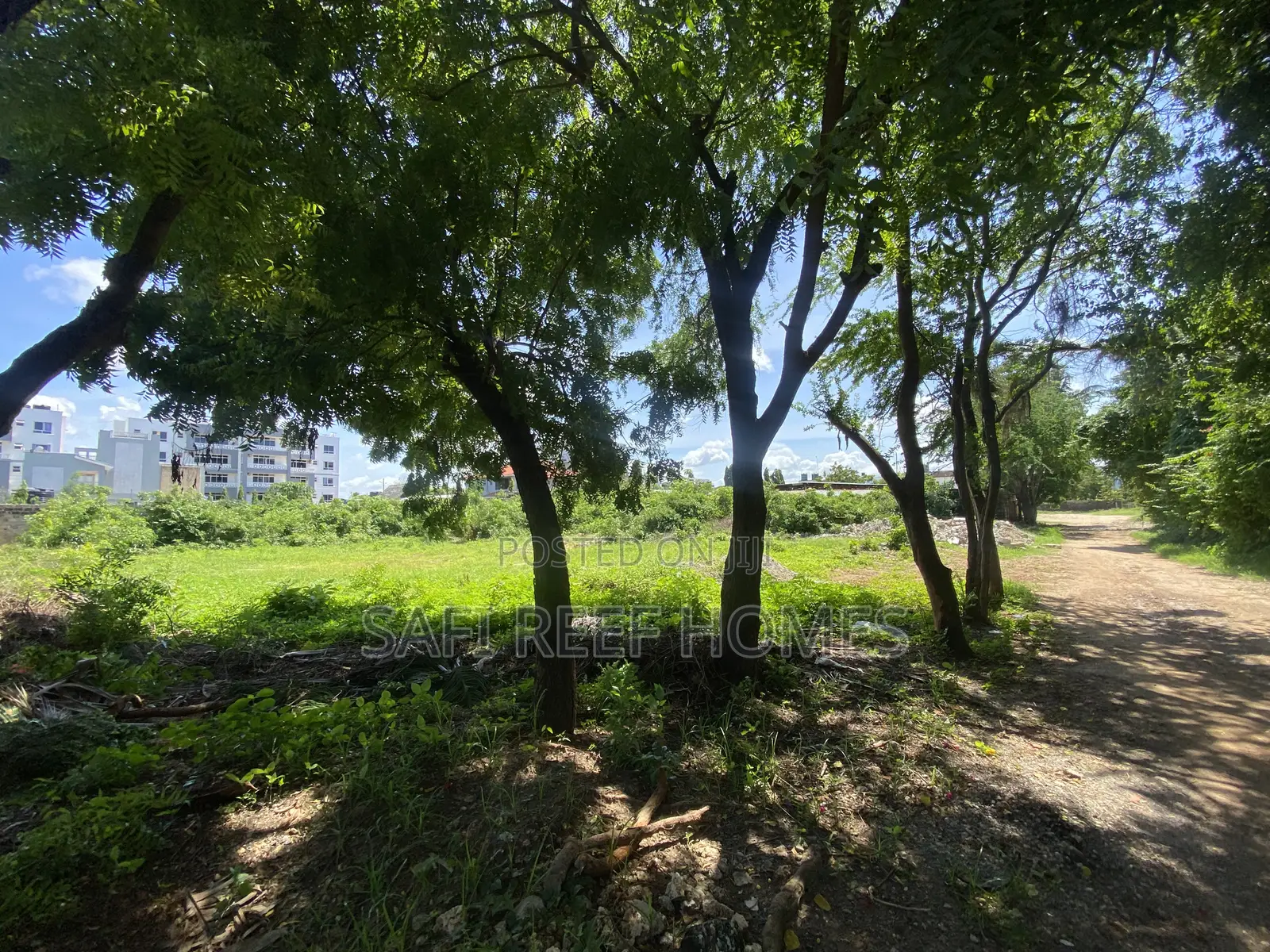 Prime Half Acre for Sale in Shanzu, Mombasa in Shanzu