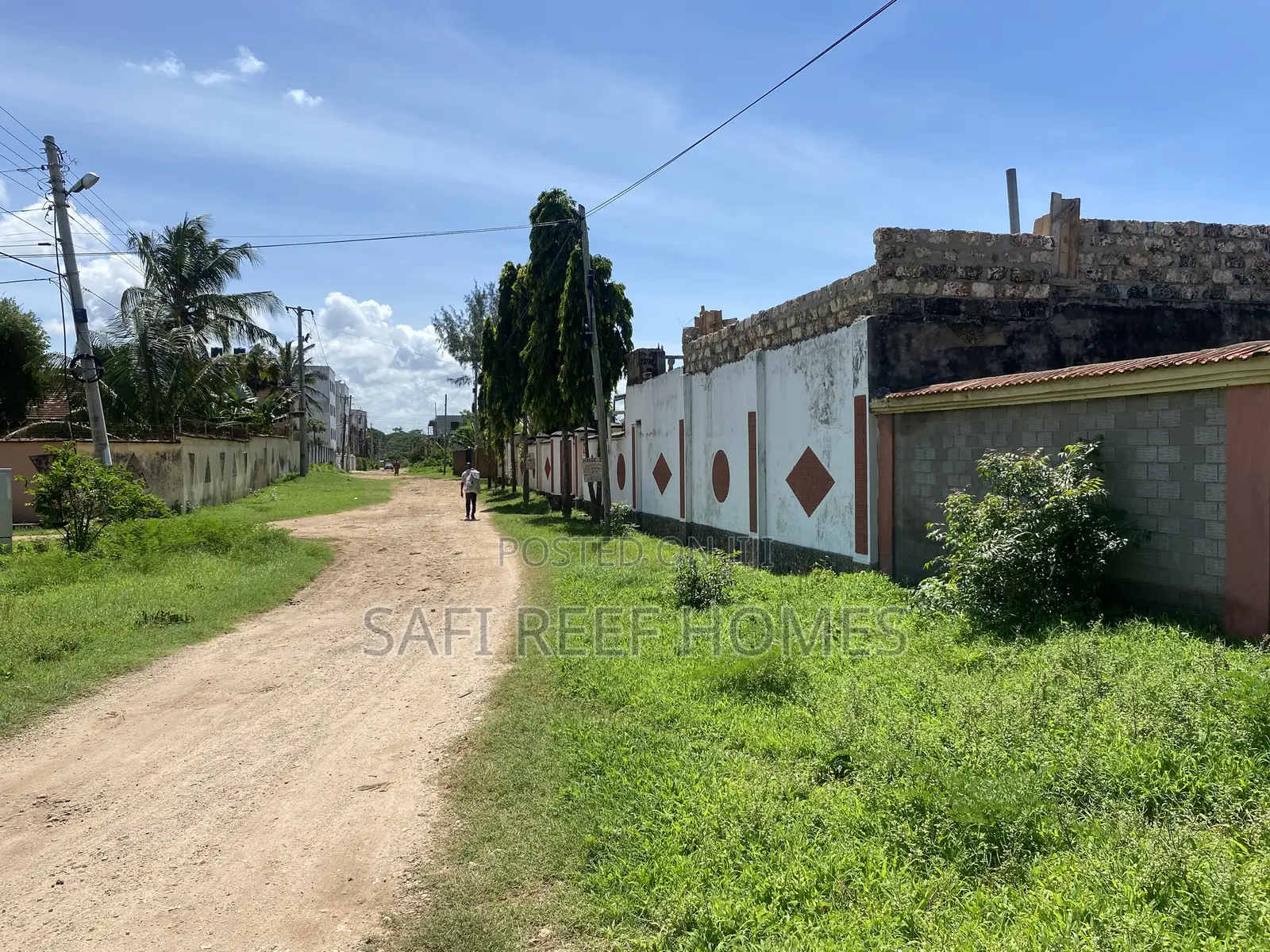Prime Plot for Sale Shanzu With Wall in Shanzu