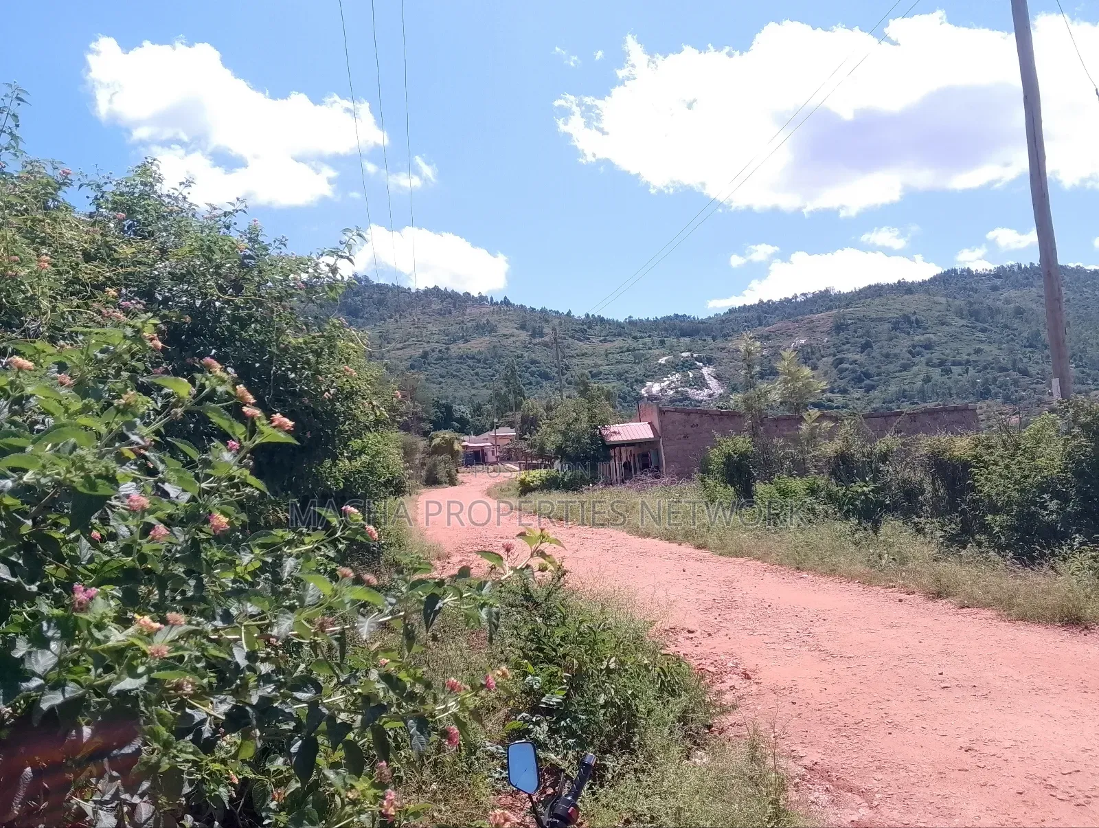 Machakos 5 Acres Kaani Kathinu in Lower Kaewa/Kaani