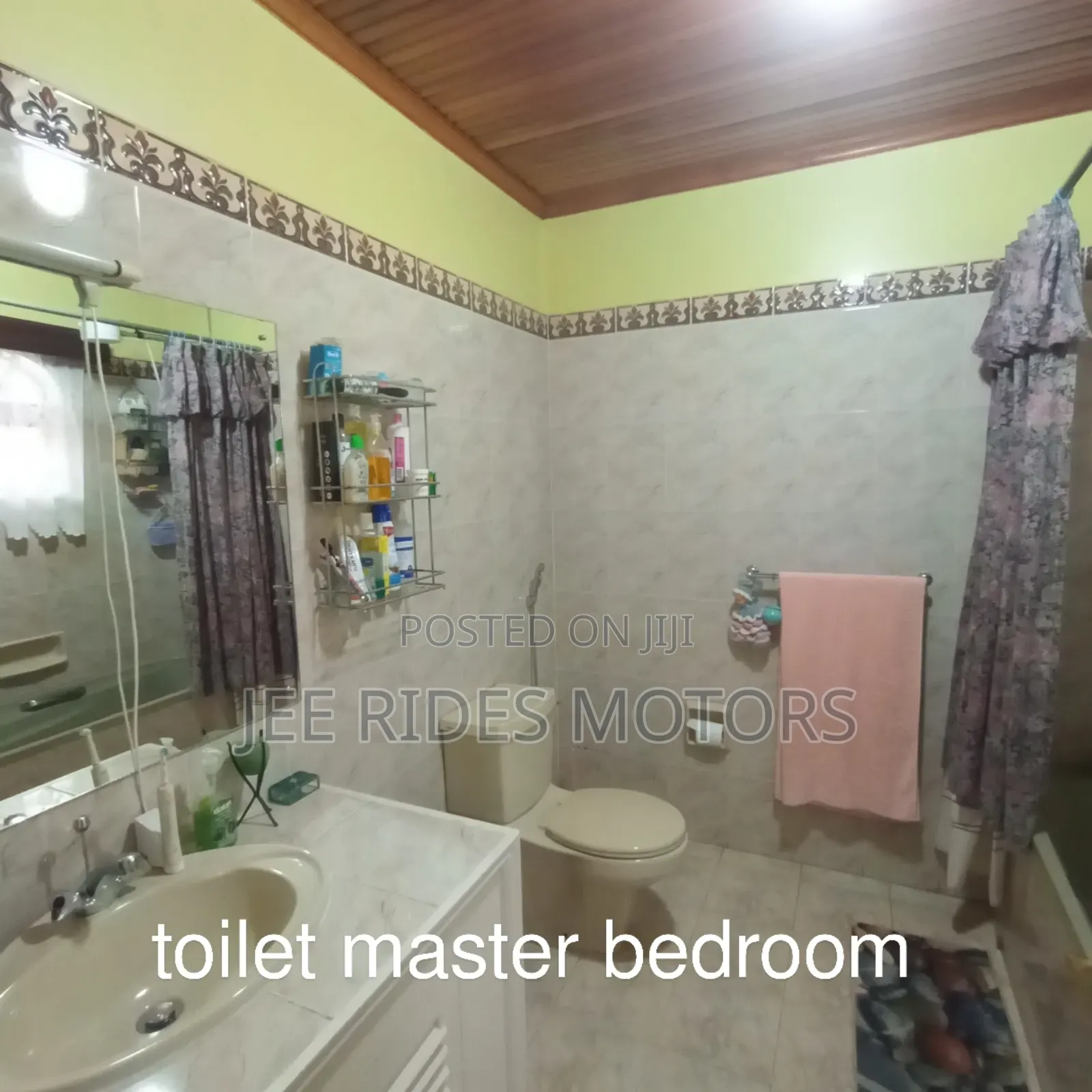 Furnished 4bdrm Townhouse/Terrace for sale in Nairobi Central