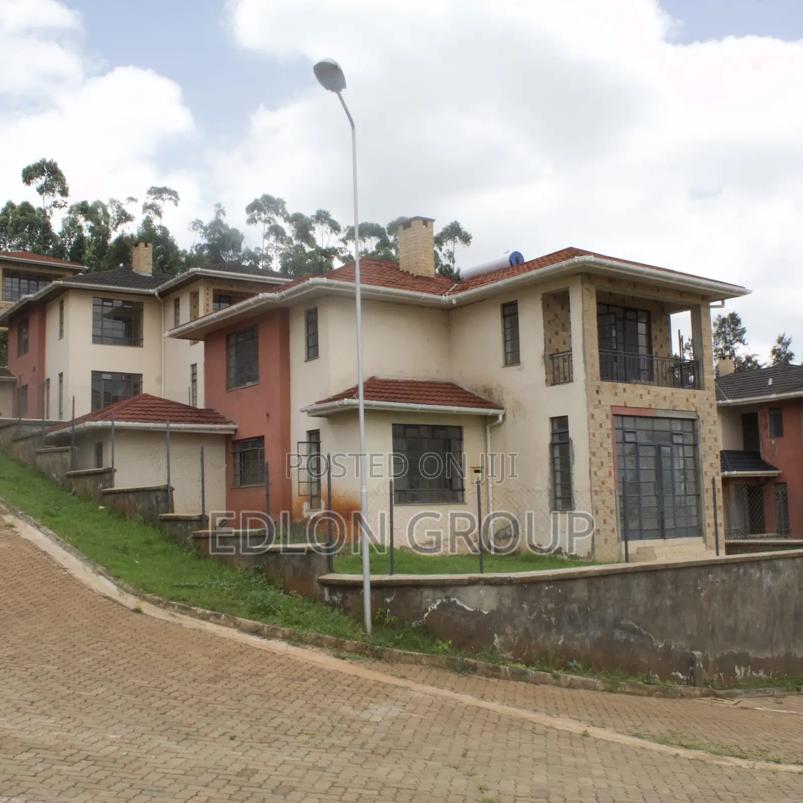 4bdrm Maisonette in Zimmerman for sale in Zimmerman