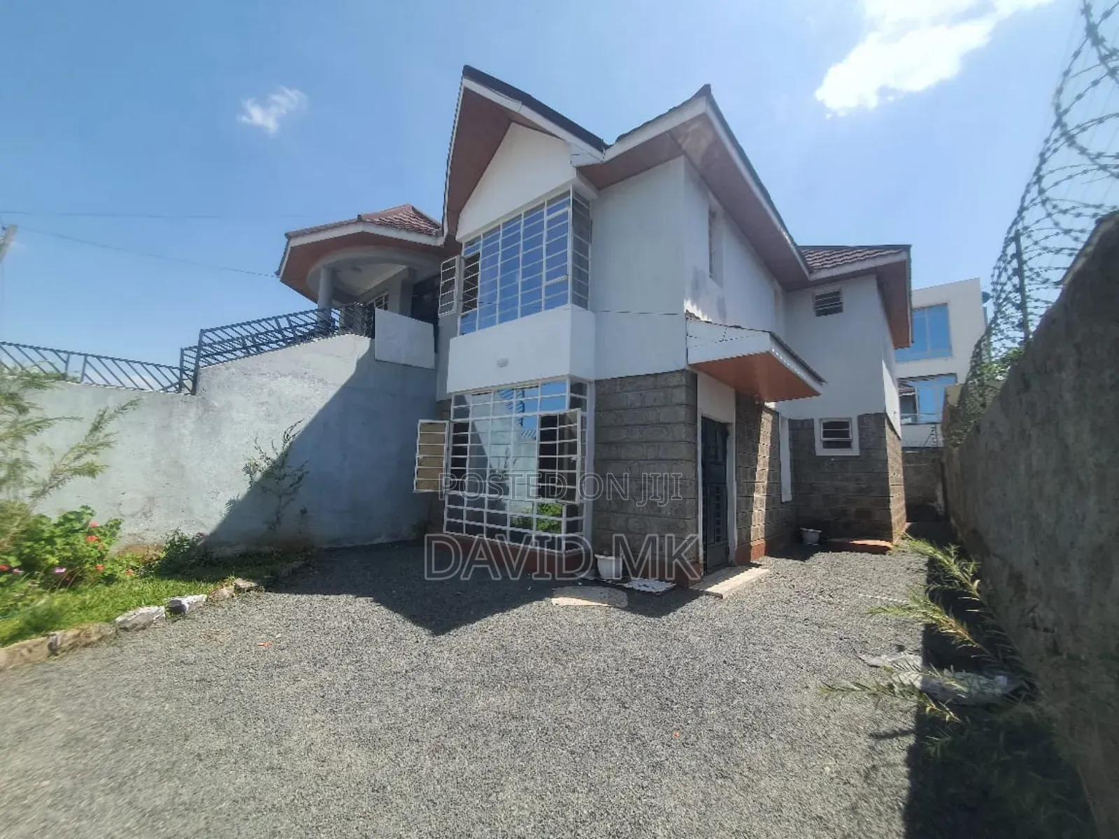 4bdrm Mansion in Varshity, Kamakis for rent in Kamakis