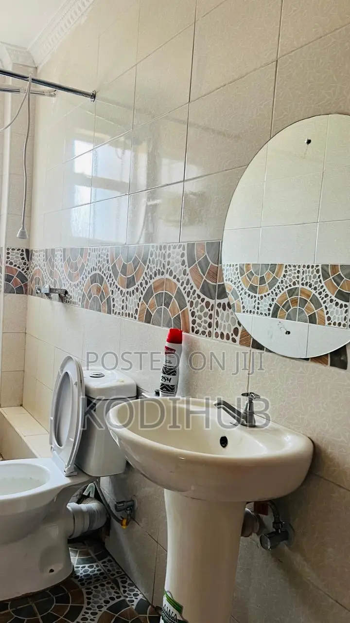 Bright and Airy 2br Apartment Near Mirema in Roysambu