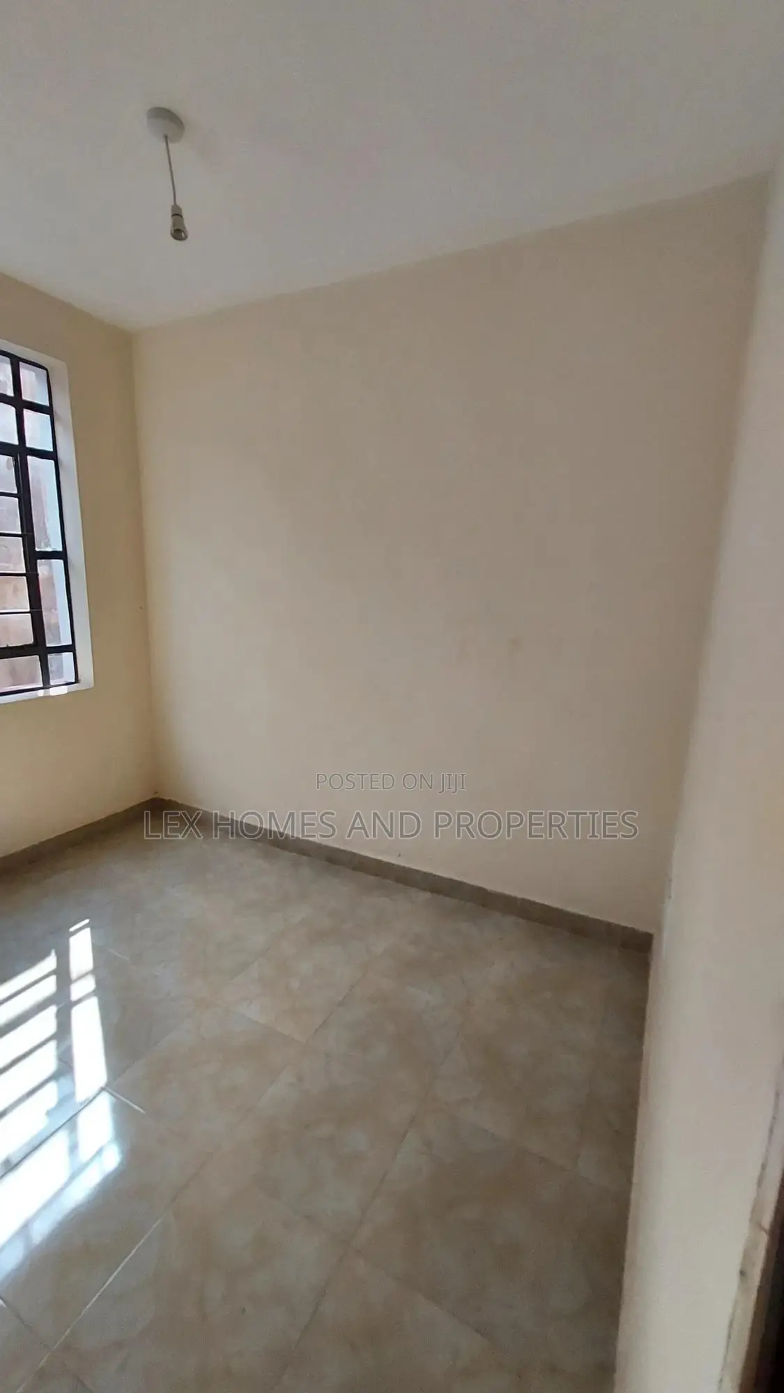 5-Bedroom Maisonette in Prime Rimpa Location for Sale in Rimpa
