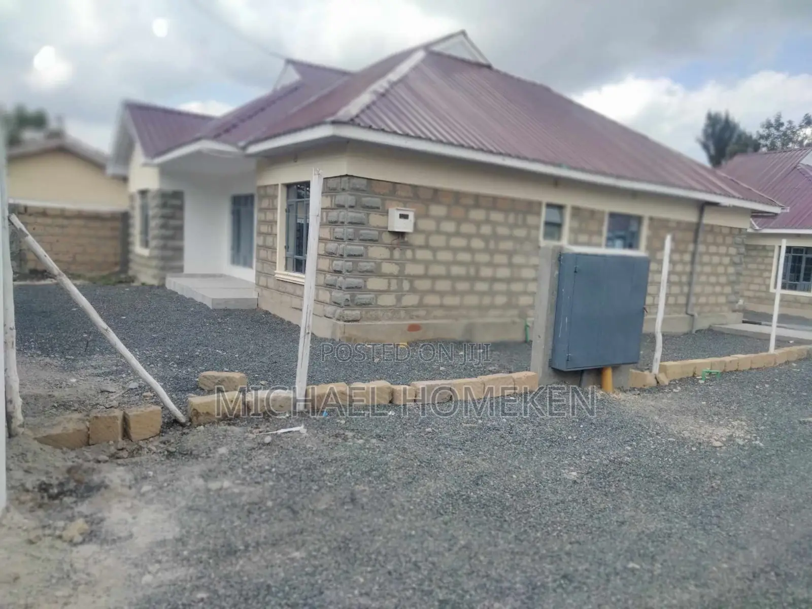 4bdrm Bungalow in Ongata Ronga, Nkoroi for sale in Nkoroi