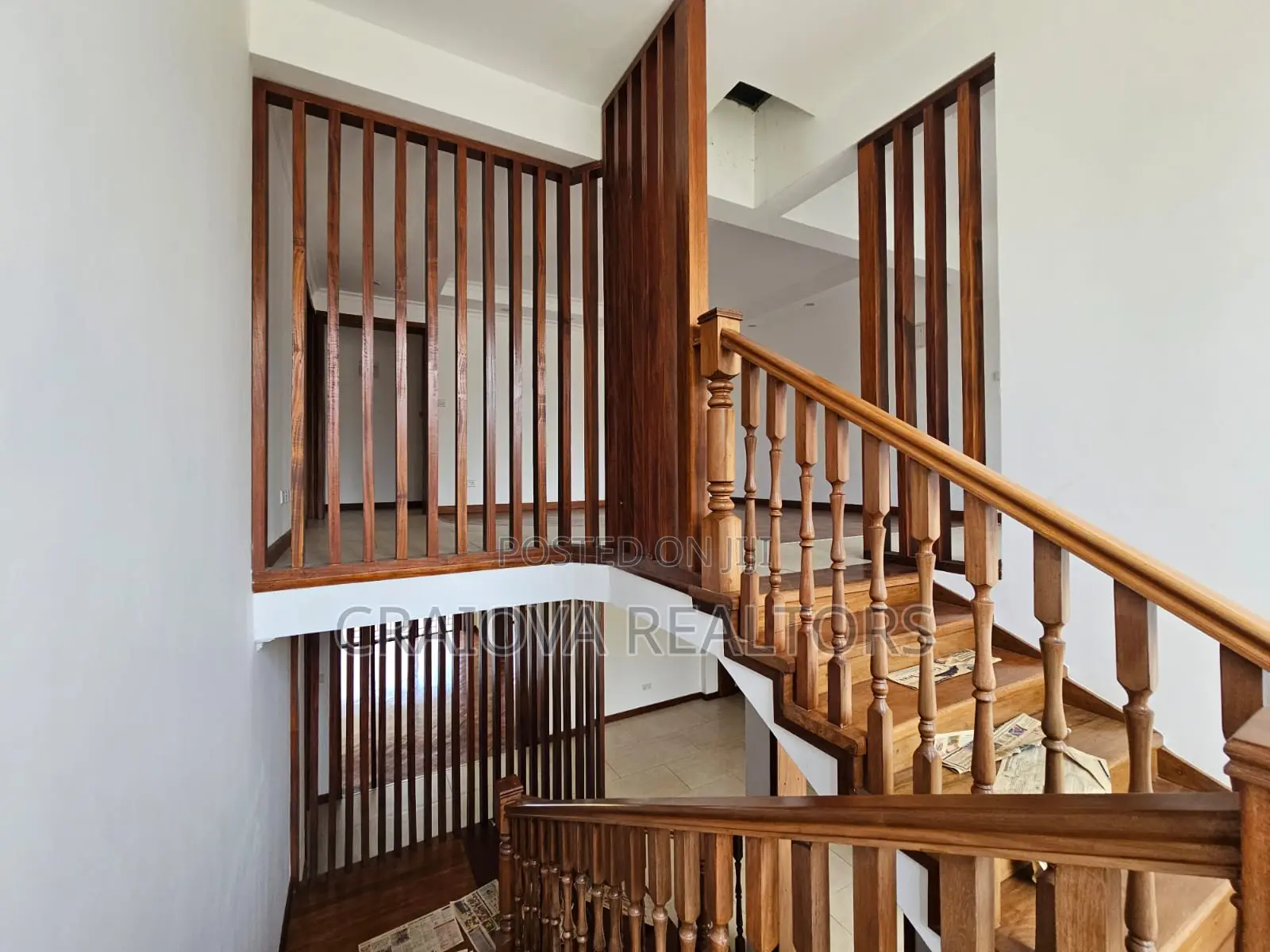5bdrm Villa in Lavington for sale in Lavington