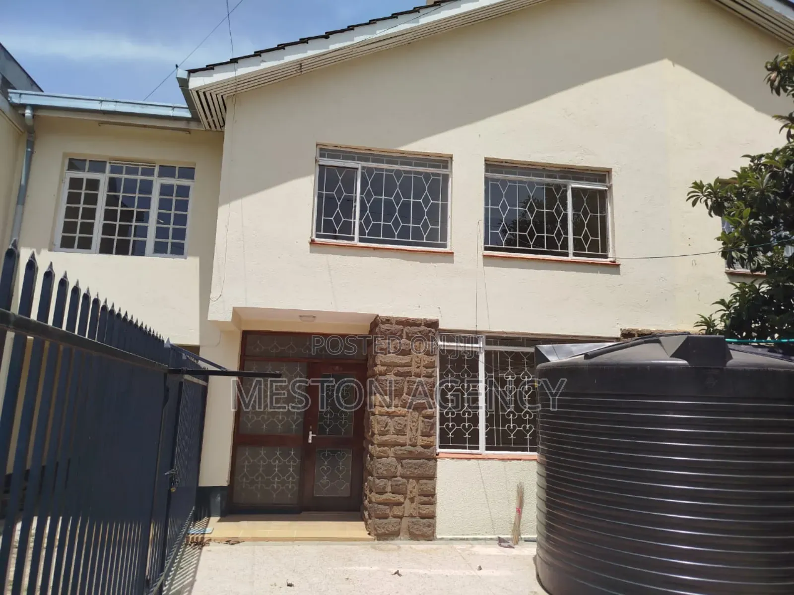 5bdrm Maisonette in Parkview Estate, South C for sale in South C