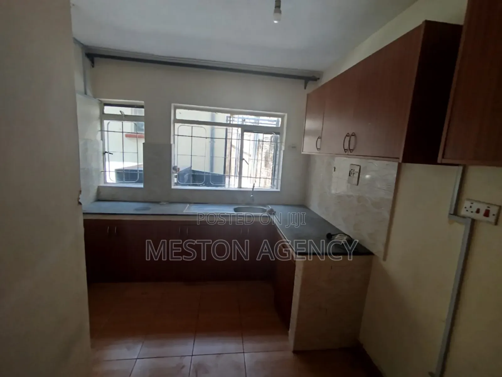5bdrm Maisonette in Parkview Estate, South C for sale in South C