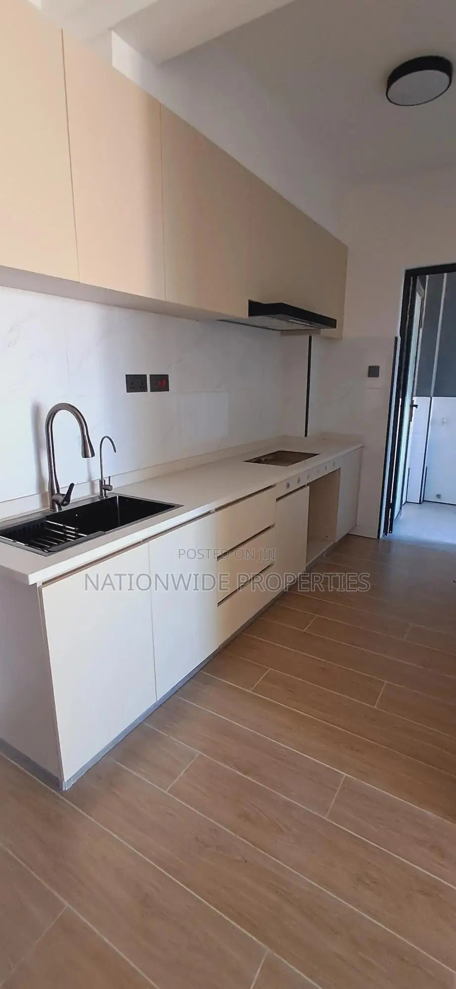 Executive One and Two Bedrooms in State House Area