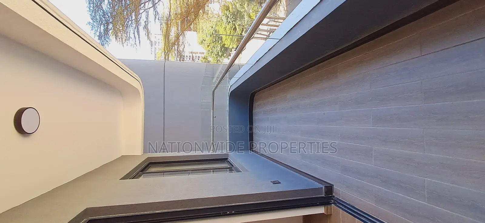 Executive One and Two Bedrooms in State House Area
