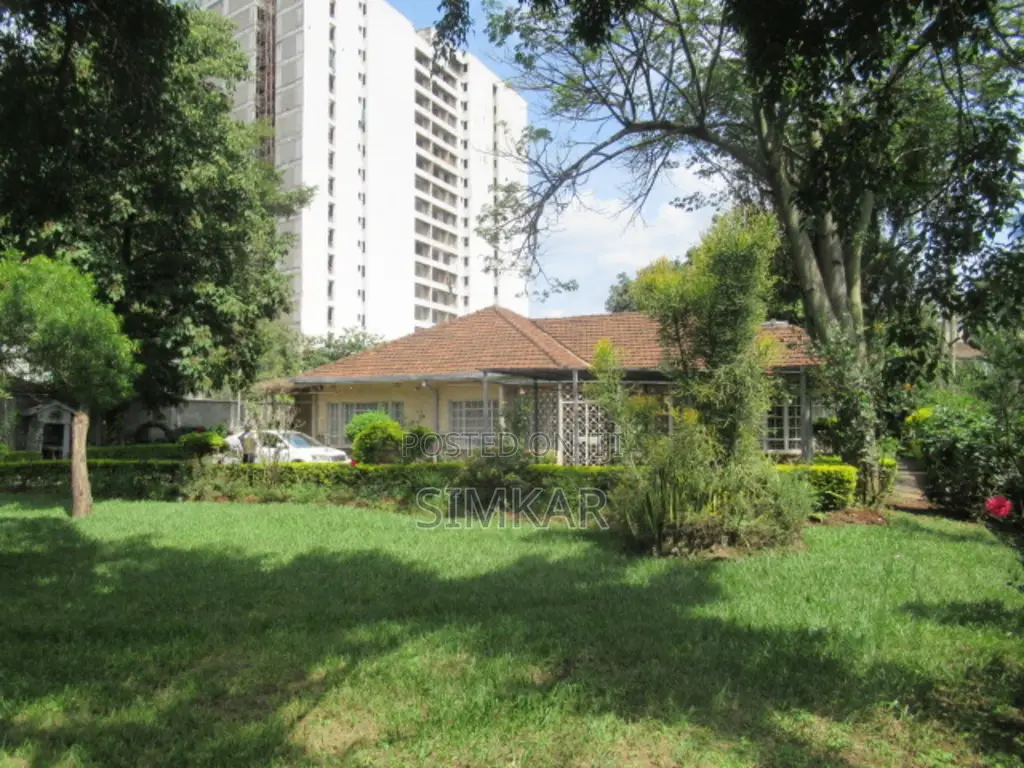 0.5-Acre Plot for Sale in Parklands in Parklands/Highridge