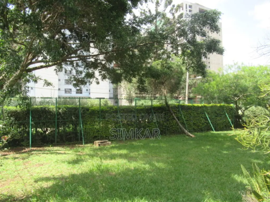 0.5-Acre Plot for Sale in Parklands in Parklands/Highridge