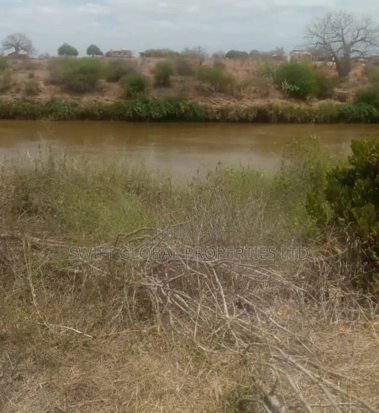 60 Acres With Permanent Water in Kambu Makueni Is for Sale in Mtito Andei