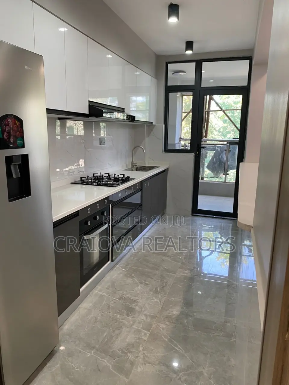 3bdrm Apartment in Kileleshwa for sale in Kileleshwa
