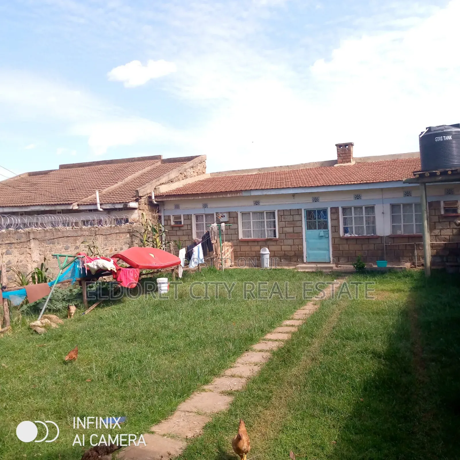 2bdrm Bungalow in Kapsoya, MTRH Area for sale in MTRH Area