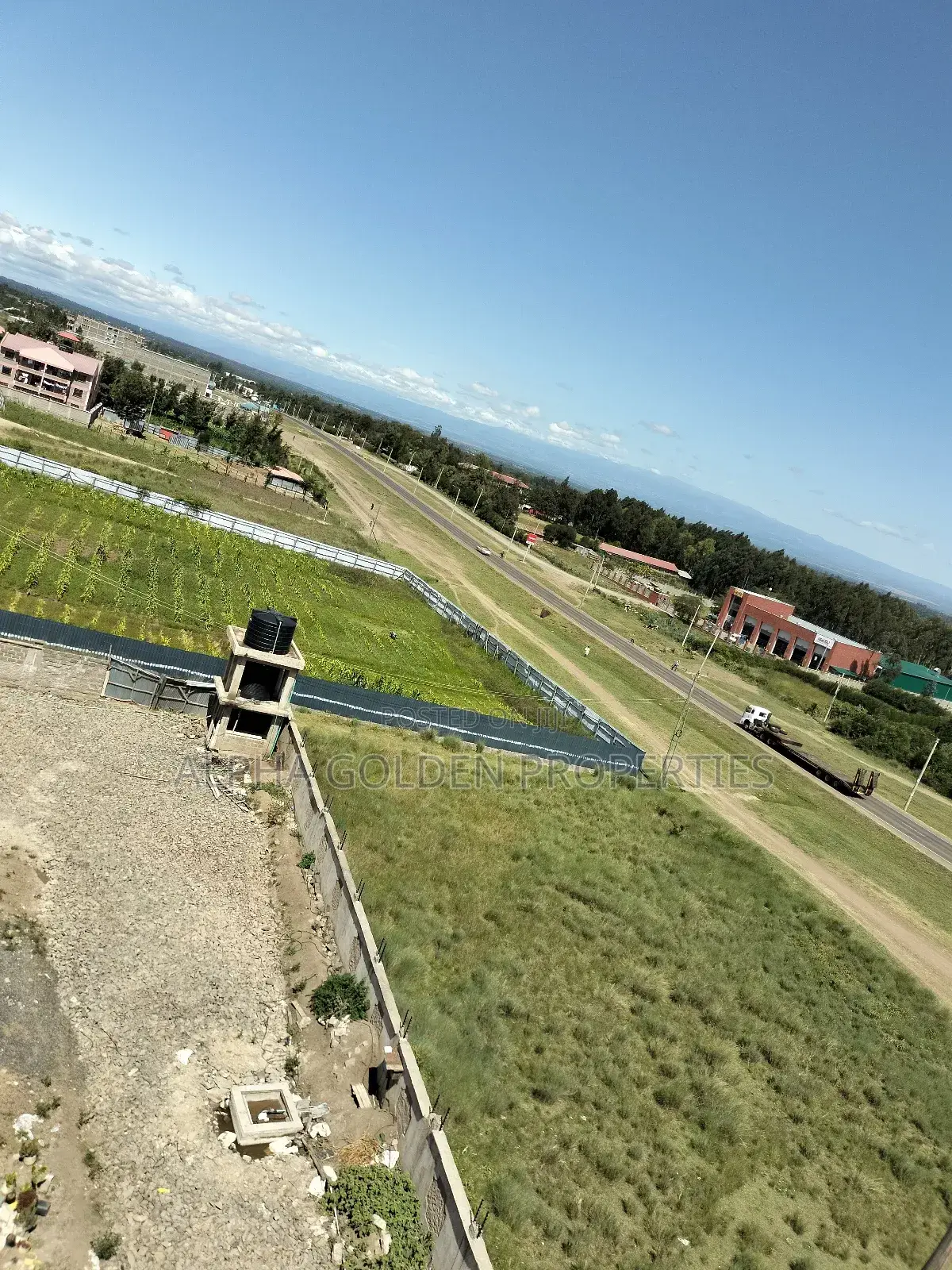 Nanyuki 1.5 Acres on Tarmac ! in Gakawa