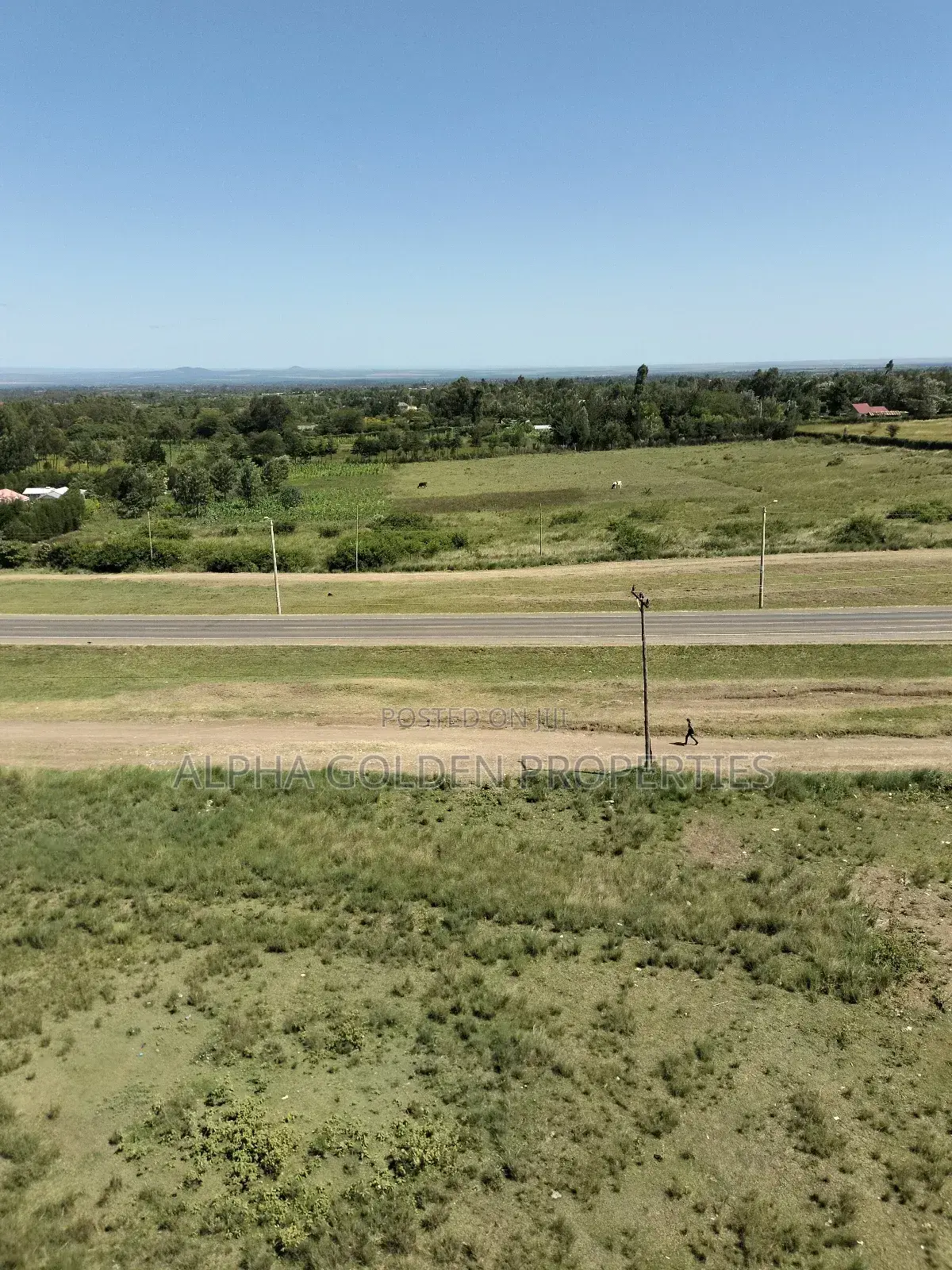 Nanyuki 1.5 Acres on Tarmac ! in Gakawa