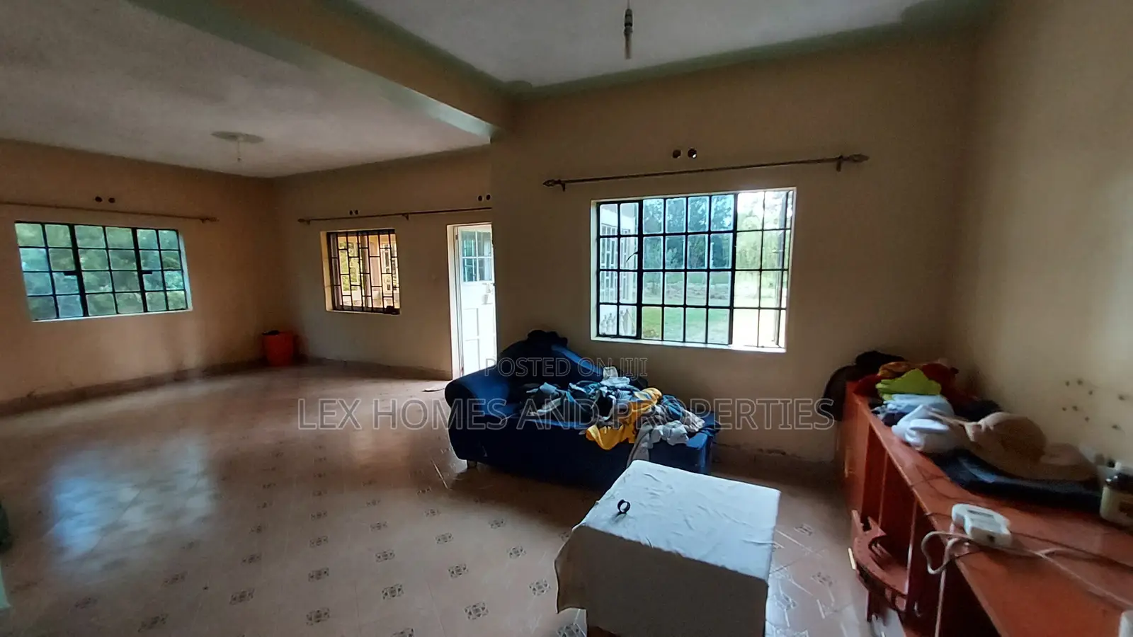 4bdrm Mansion in Kandisi for sale in Kandisi