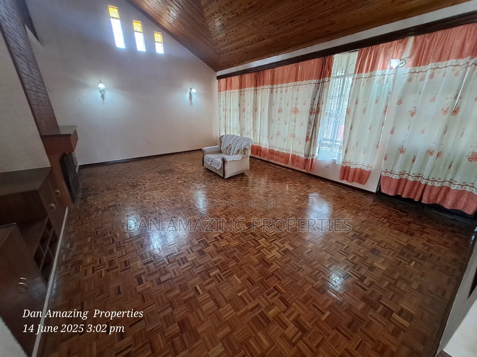 4bdrm Maisonette in Kamura On 1/2 Acre, Nkoroi for sale in Nkoroi