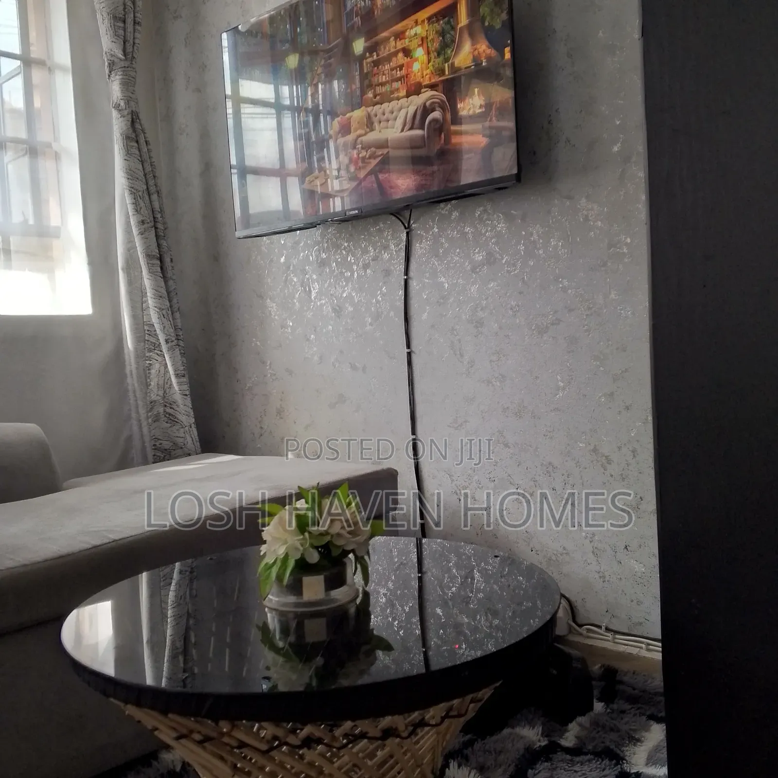Daily/Weekly Stay – Furnished Studio Apartment Airbnb Roysambu TRM in Roysambu