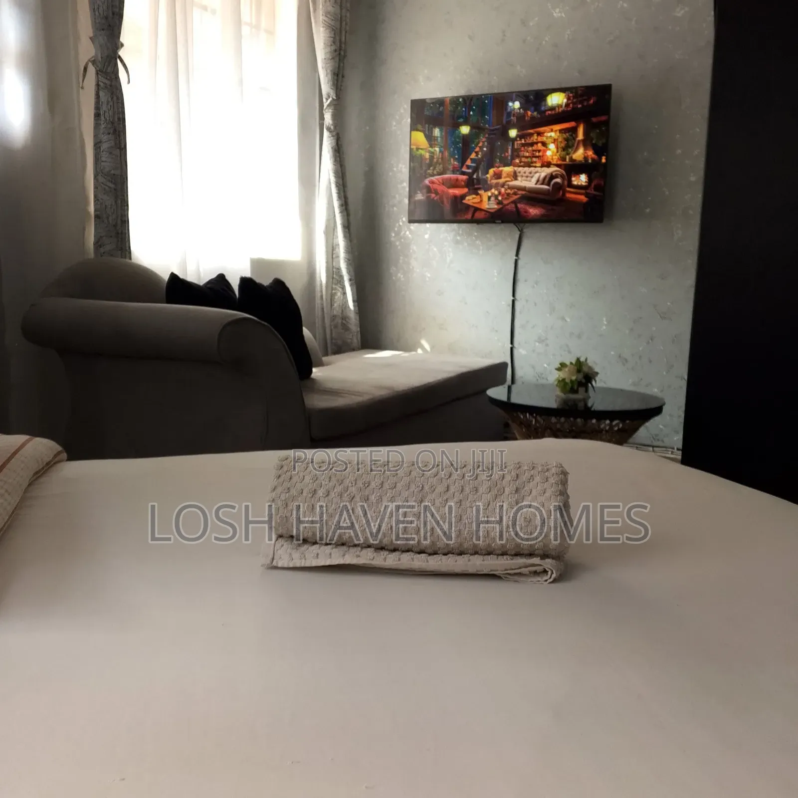 Daily/Weekly Stay – Furnished Studio Apartment Airbnb Roysambu TRM in Roysambu