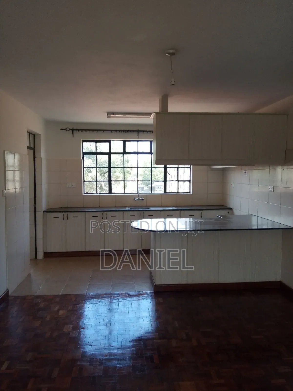2bdrm Apartment in Riverside Drive for rent in Riverside Drive