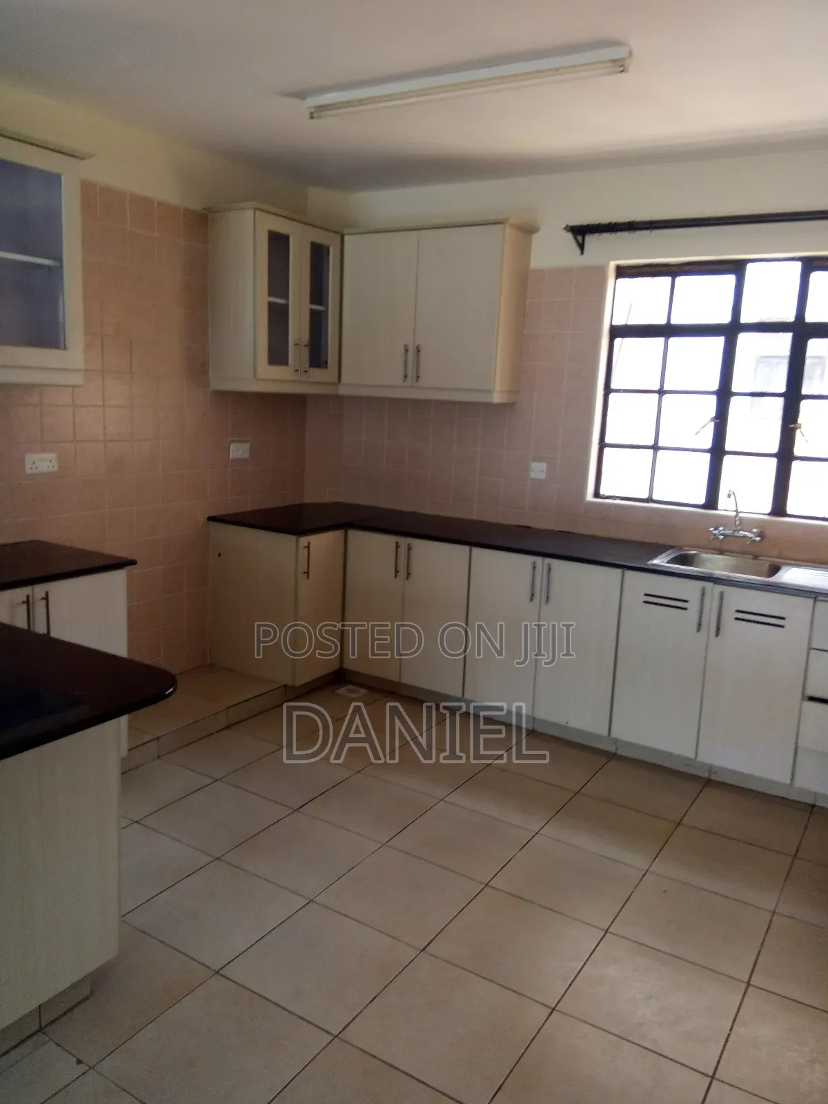 2bdrm Apartment in Riverside Drive for rent in Riverside Drive