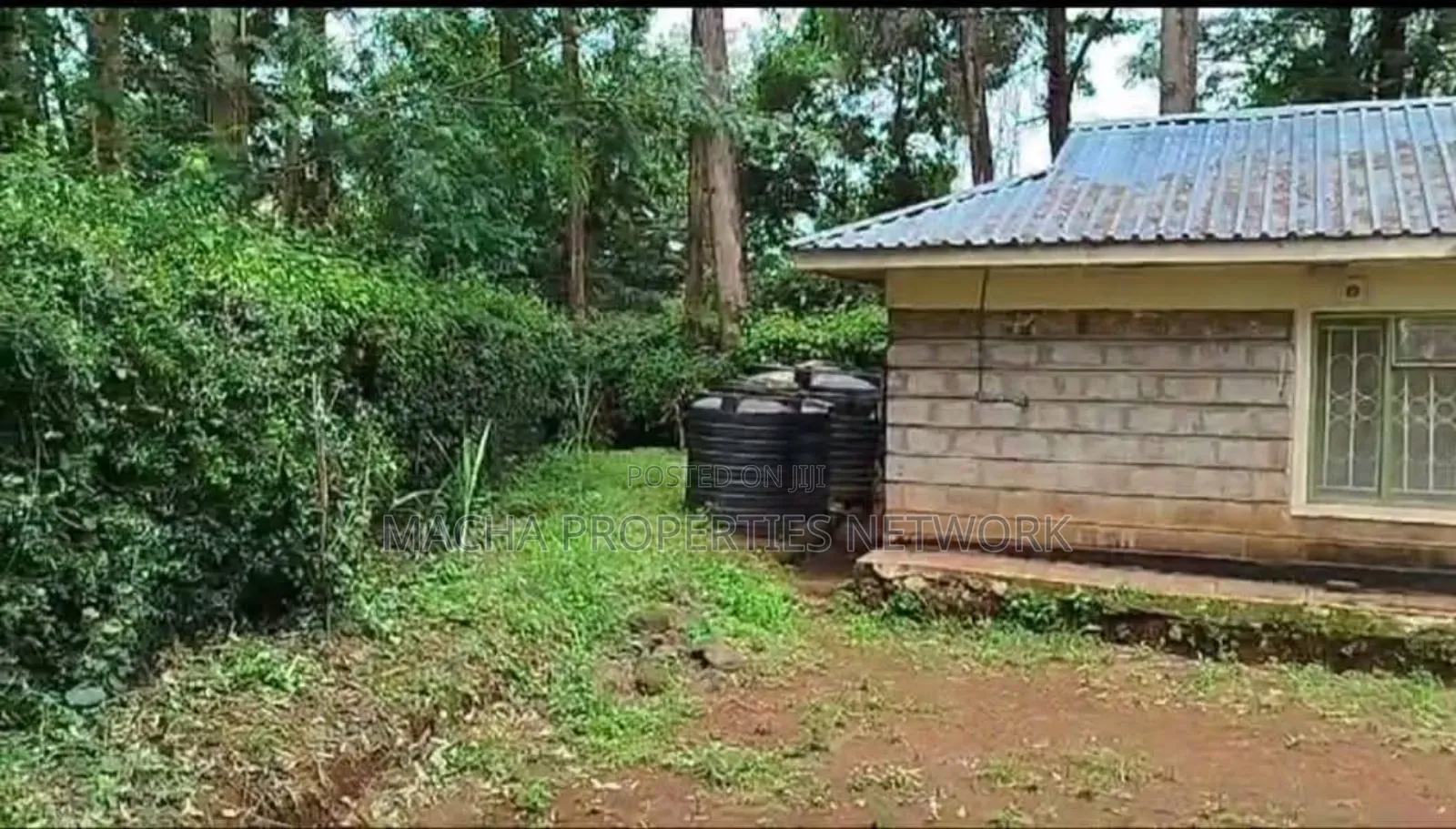 1 Acre Nairobi Karen in Karen