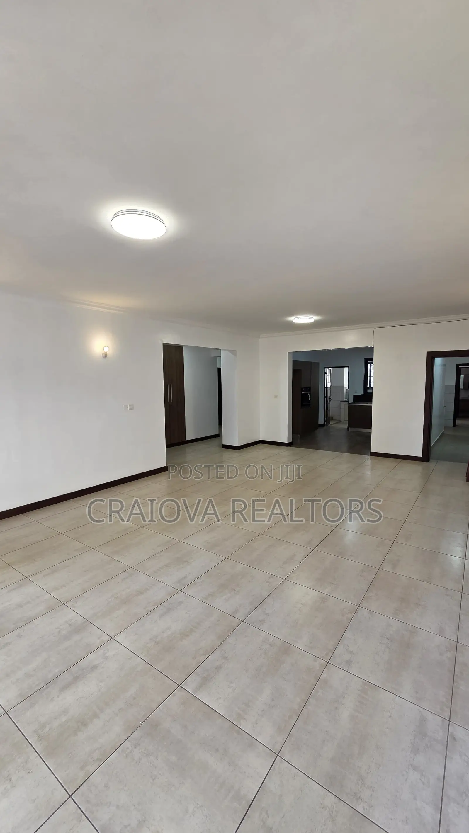 3bdrm Apartment in Parklands/Highridge for sale in Parklands/Highridge