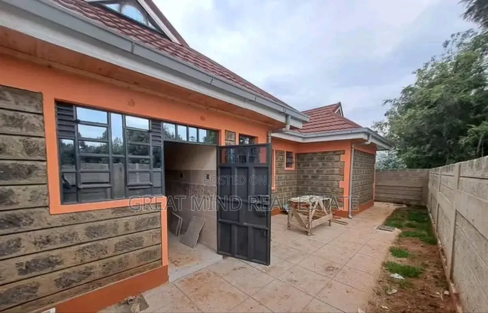 3bdrm Bungalow in Montet Burnglow, Kibiku for sale in Kibiku