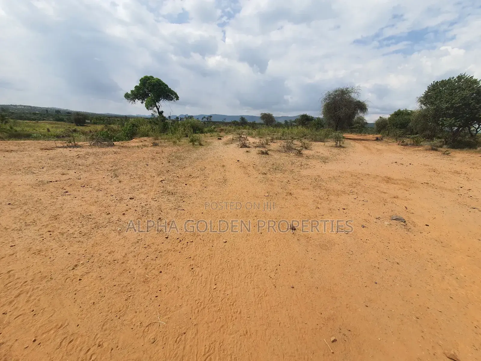 Nanyuki ,5 Acres Land Touching Tarmac and River! in Bahati / Laikipia Central