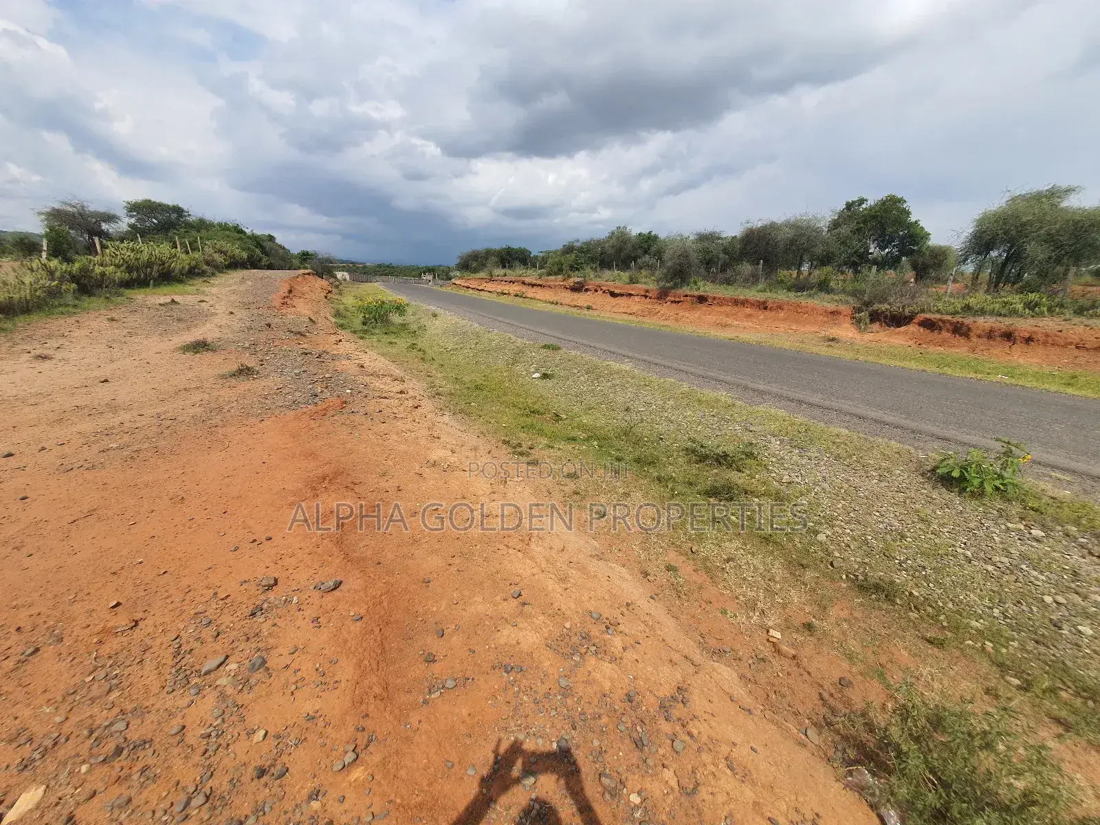 Nanyuki ,5 Acres Land Touching Tarmac and River! in Bahati / Laikipia Central
