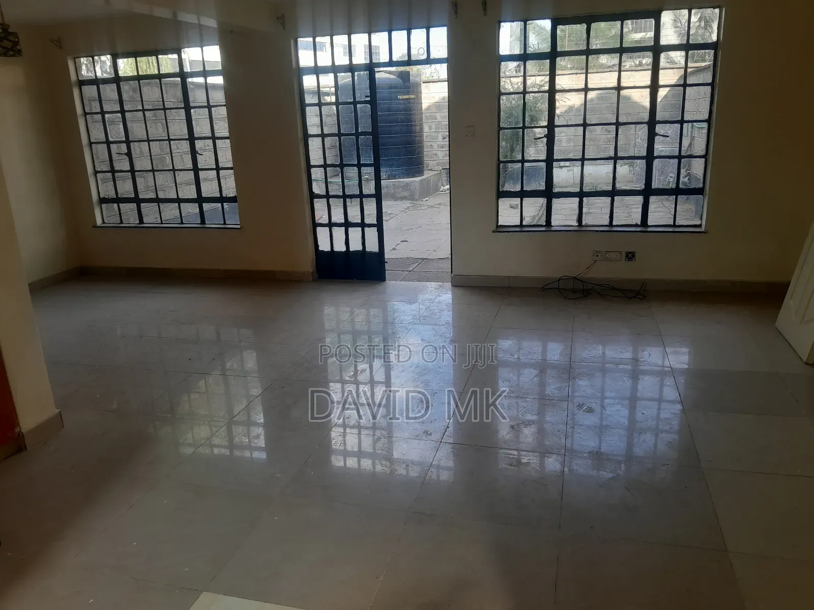 3bdrm Mansion in Greenspan for rent in Greenspan