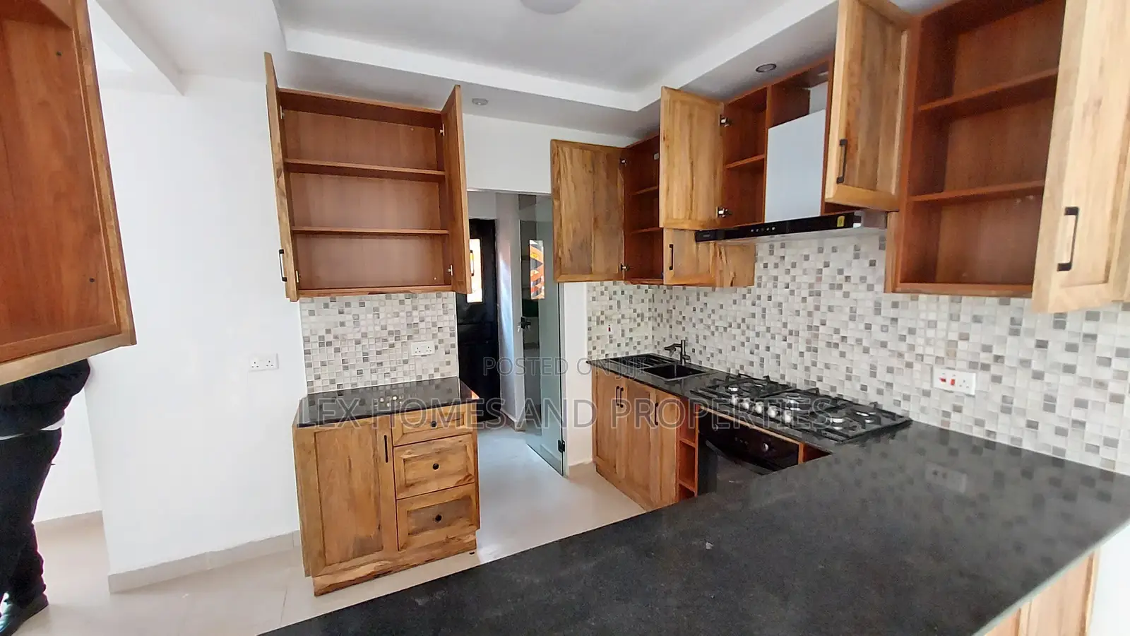 3bdrm Townhouse / Terrace in Gataka for rent in Gataka