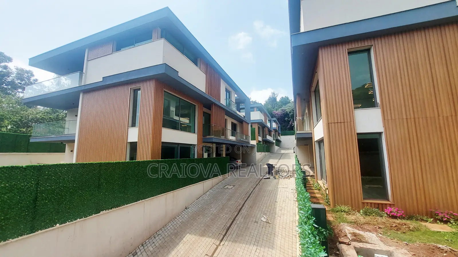 5bdrm Townhouse/Terrace in Lavington for sale in Lavington