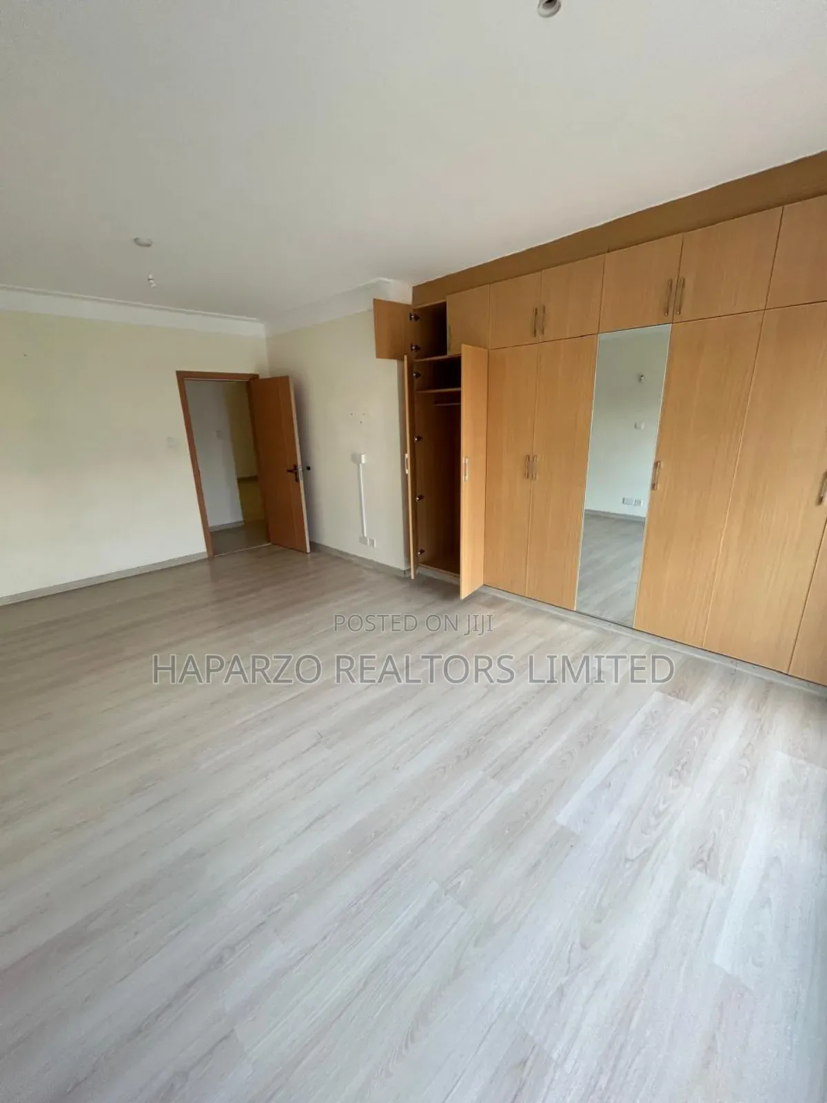 3bdrm Apartment in Westlands for sale in Westlands