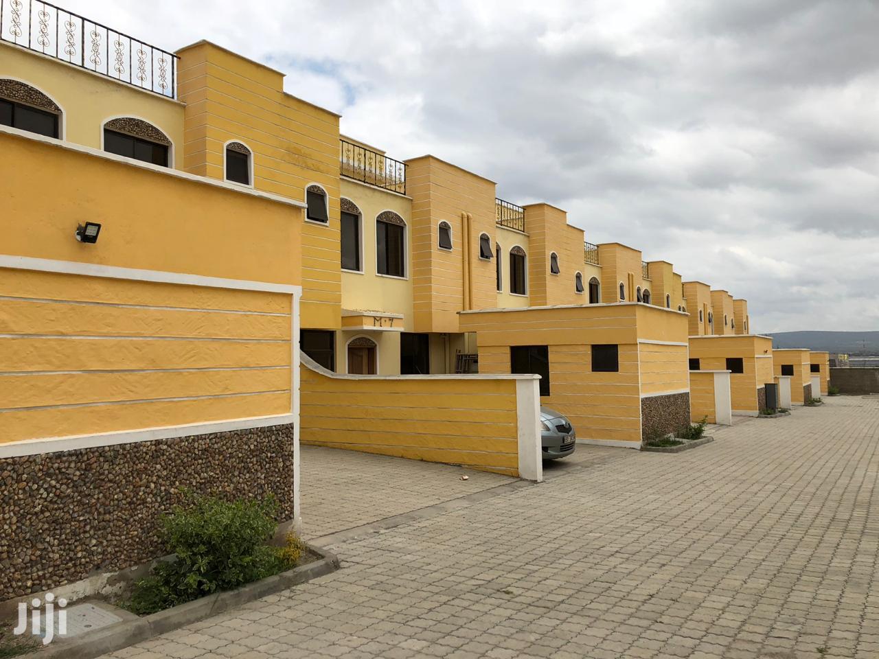 Stylish 4-Bedroom Townhouses with 3 En-suites in Athi River - Ideal for Growing Families in Athi River