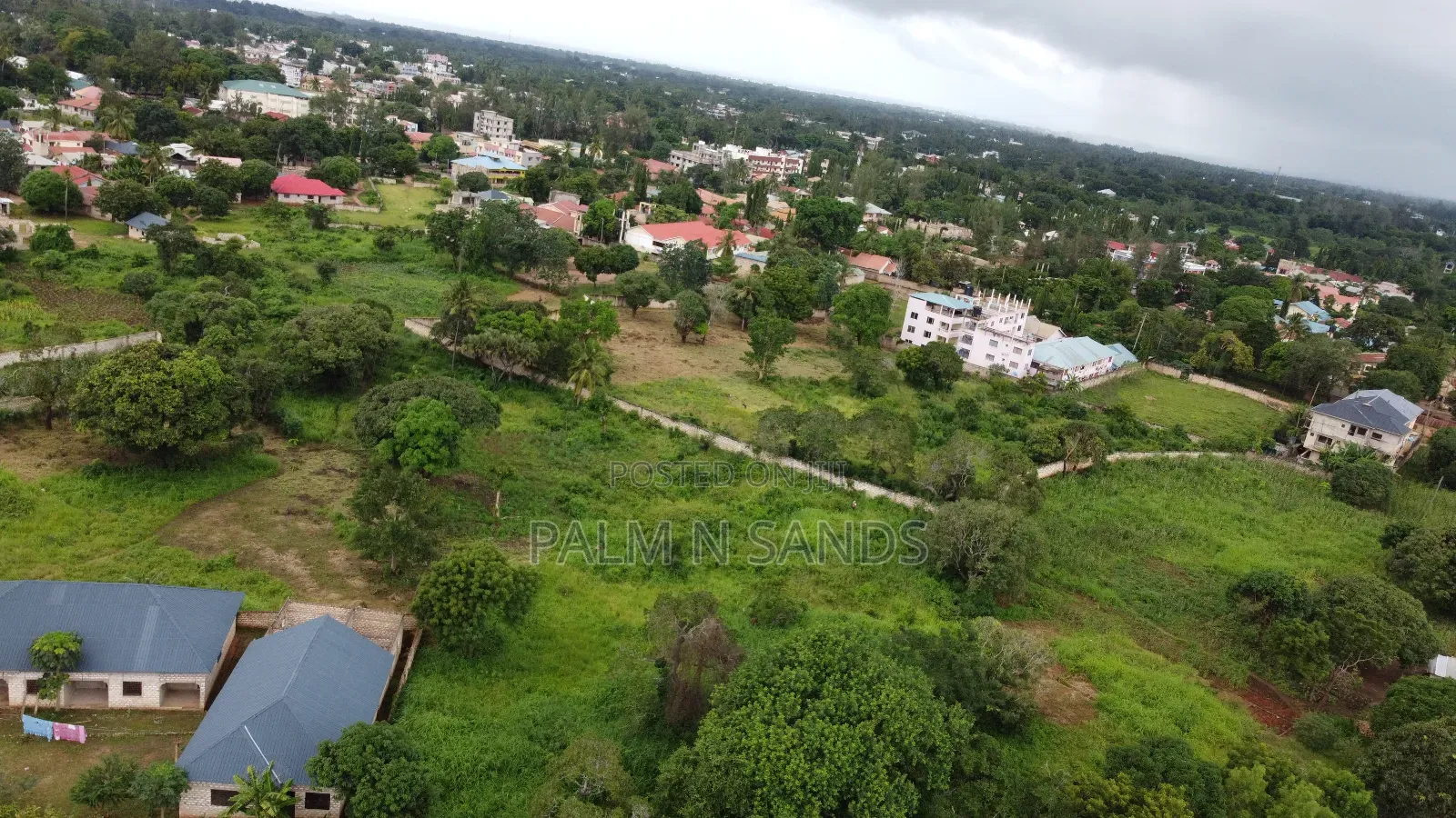 6bdrm Apartment in Konamsa Diani, Ukunda for sale in Ukunda