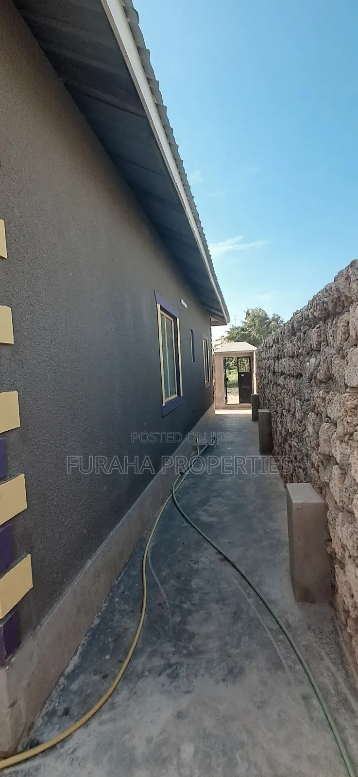 10bdrm Bungalow in Bombolulu Mombasa for sale in Bombolulu