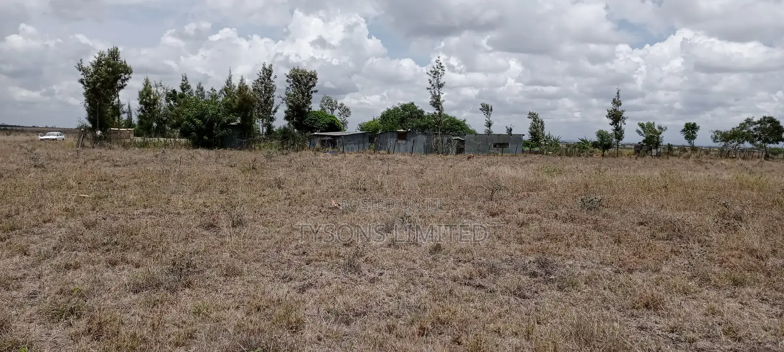Plot for Sale at Malaa in Malaa