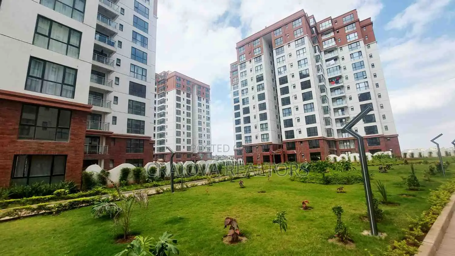 3bdrm Apartment in Syokimau for sale in Syokimau