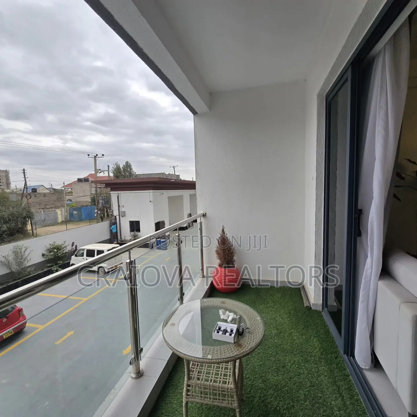 2bdrm Apartment in Gateway Mall Area for sale in Gateway Mall Area
