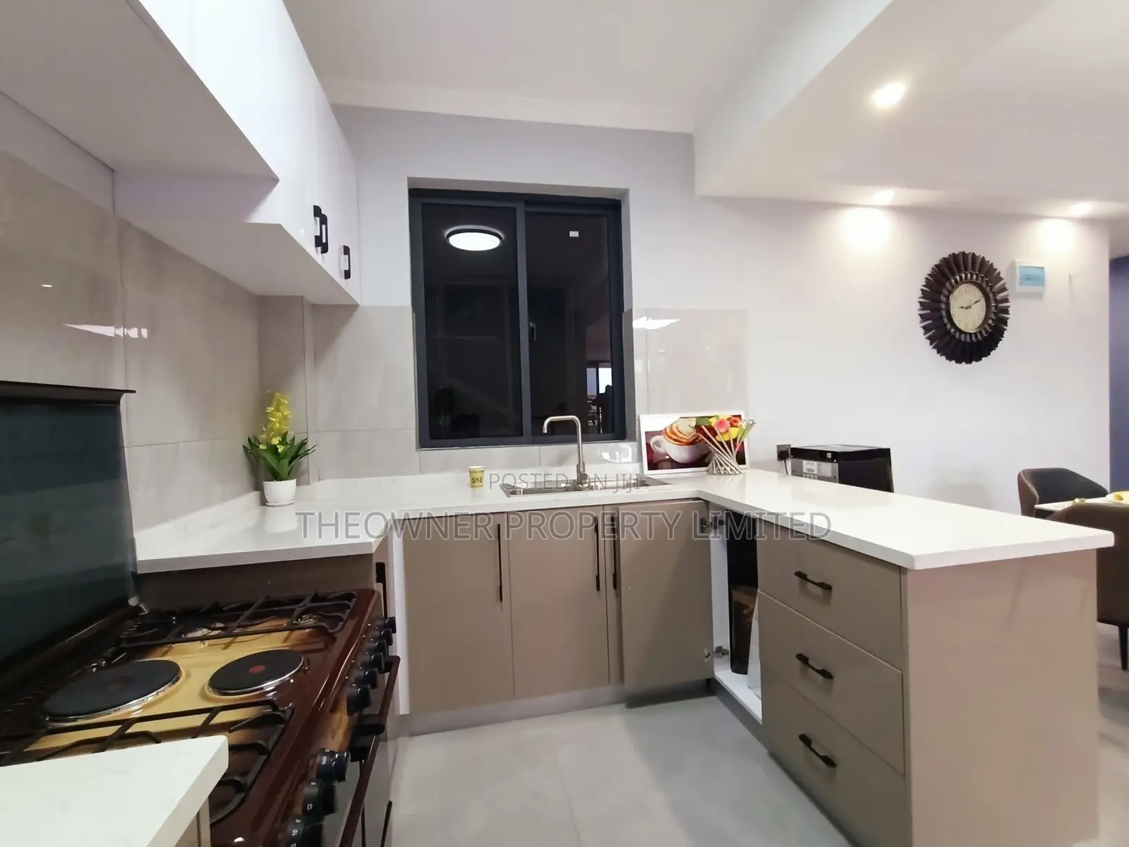 4bdrm Apartment in Parklands for sale in Parklands/Highridge